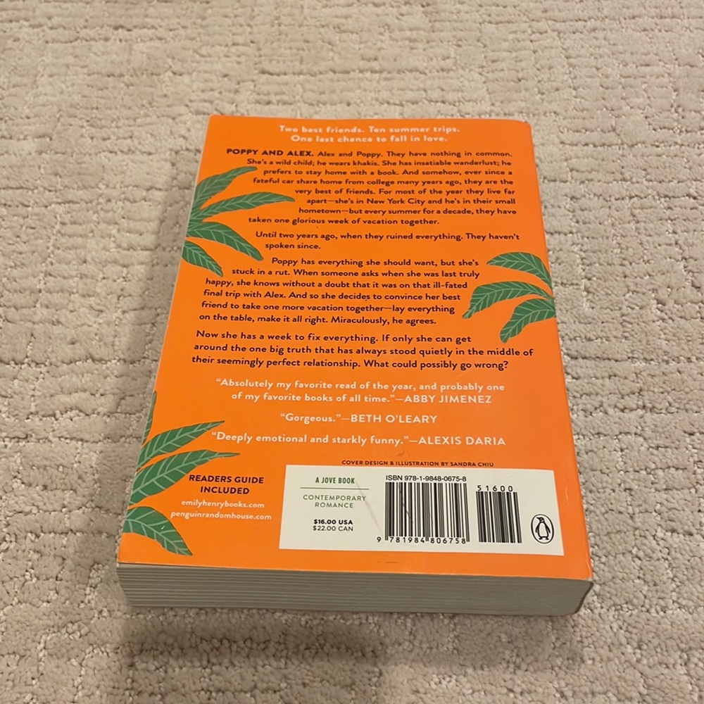 People We Meet On Vacation by Emily Henry, paperback, excellent condition - Picture 2 of 5